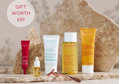 Clarins Gift With Treatment